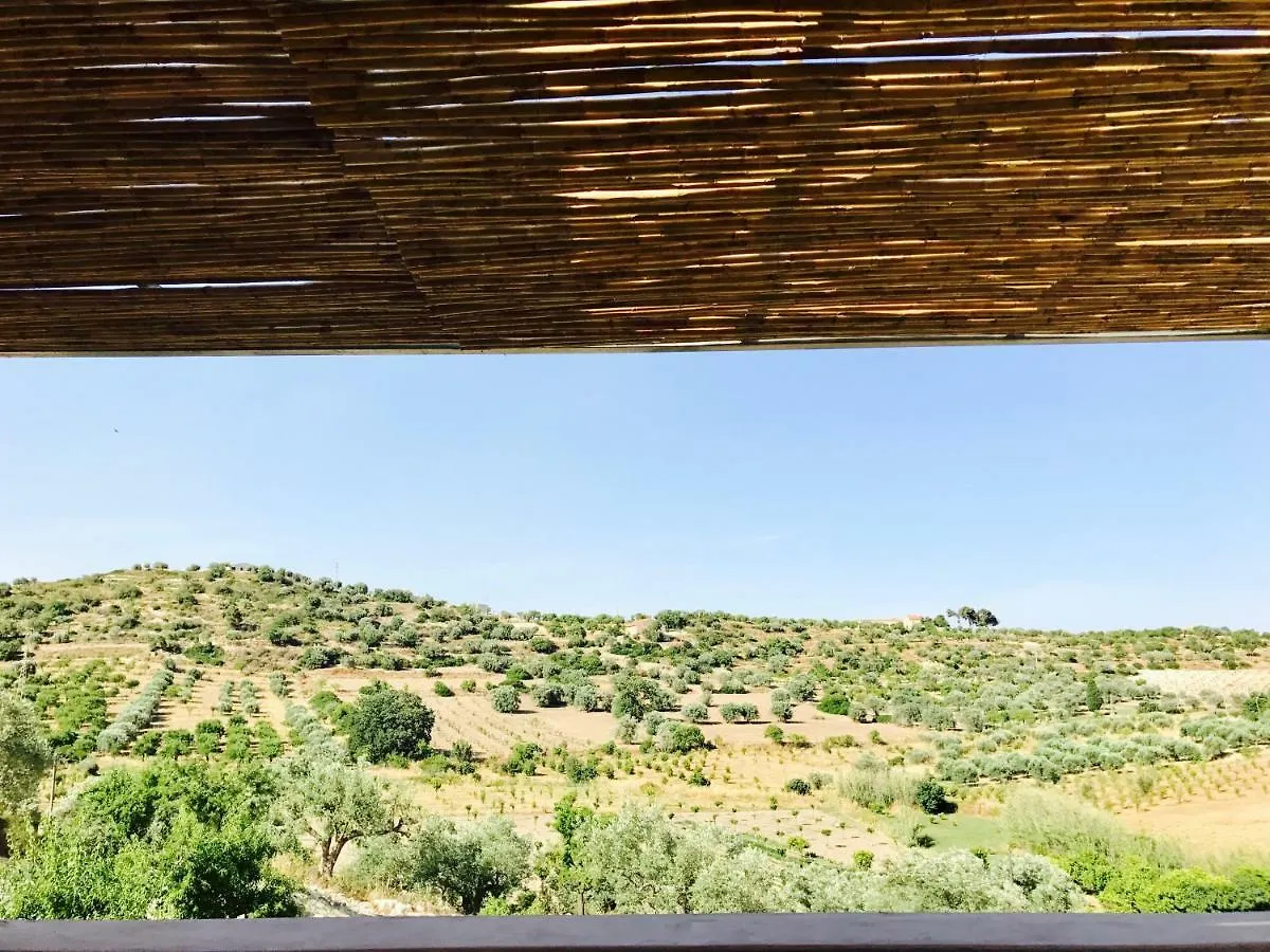 Battimandorlo Hotel Noto 0*,