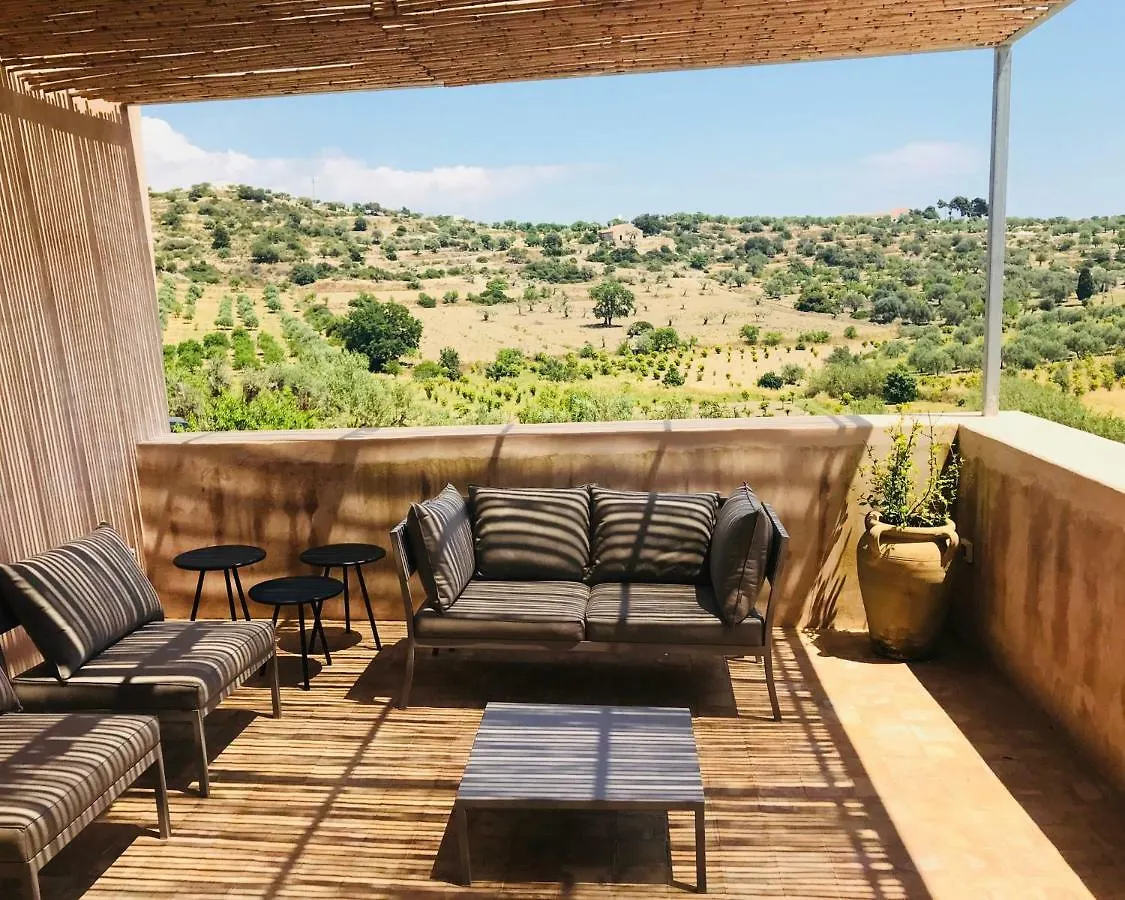 Hotel Battimandorlo Noto