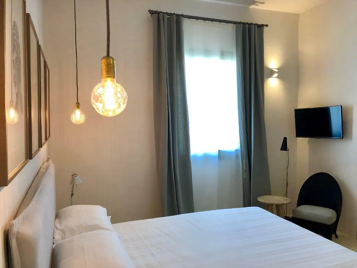Hotel Battimandorlo Noto Italia